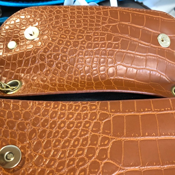 Leather crossbody/clutch - Picture 2 of 2